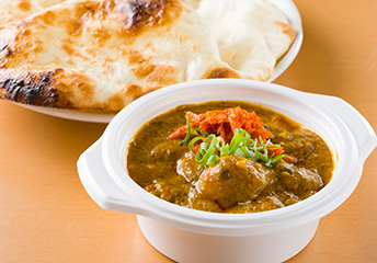 �`�L���x�W�^�u���J���[�i��